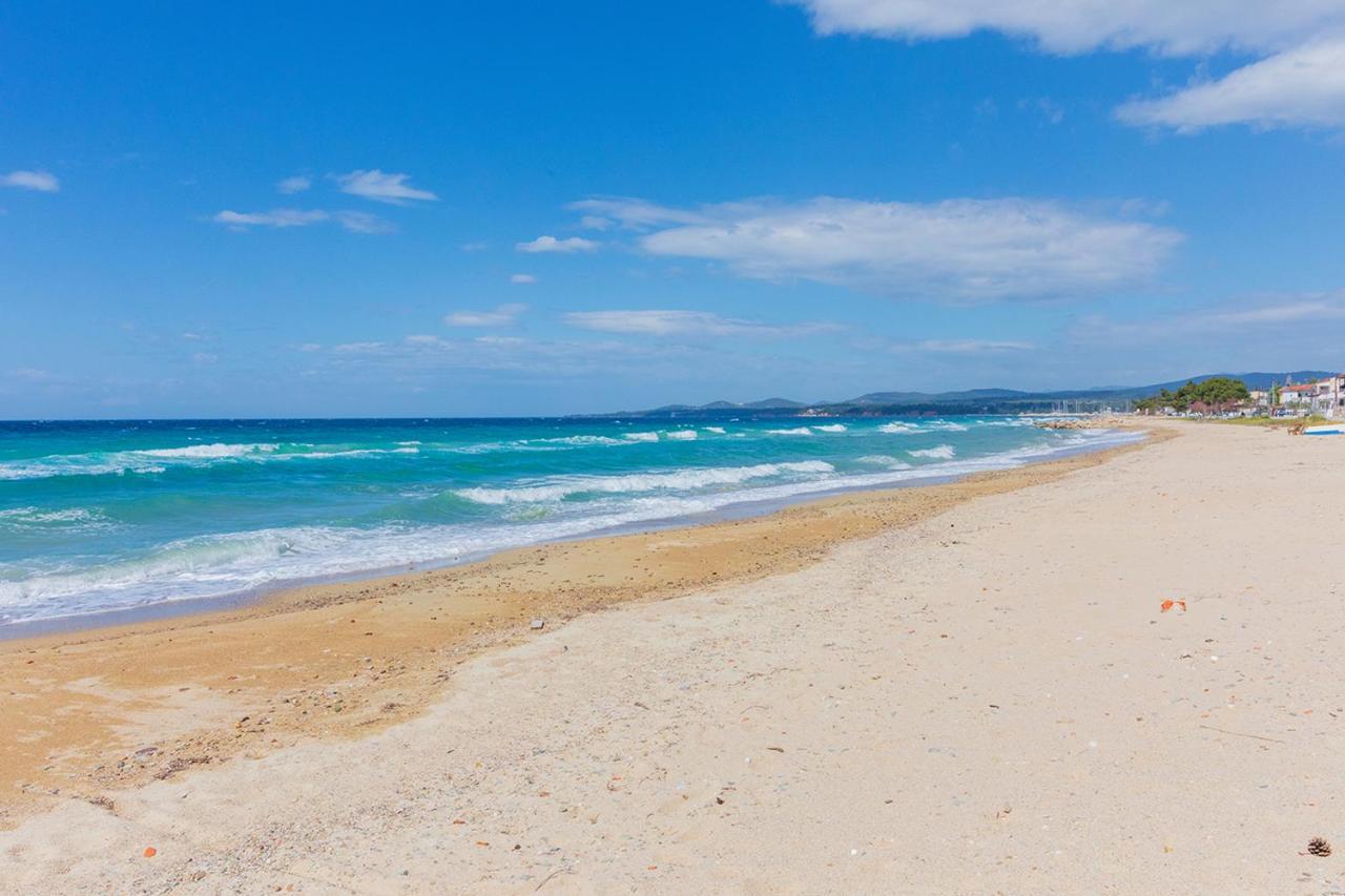Galazia Akti Seaside Apartments نيكيتي المظهر الخارجي الصورة