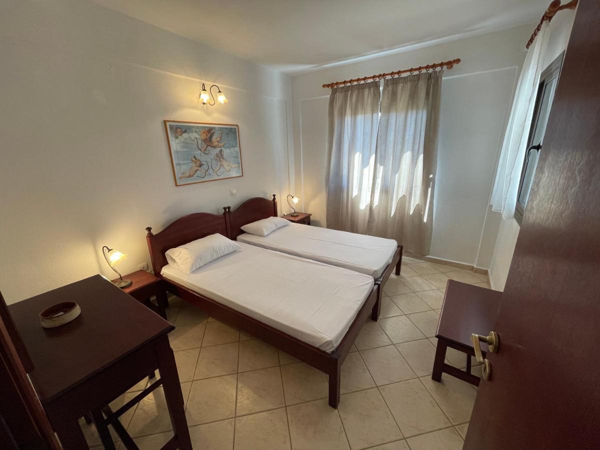 Galazia Akti Seaside Apartments نيكيتي المظهر الخارجي الصورة