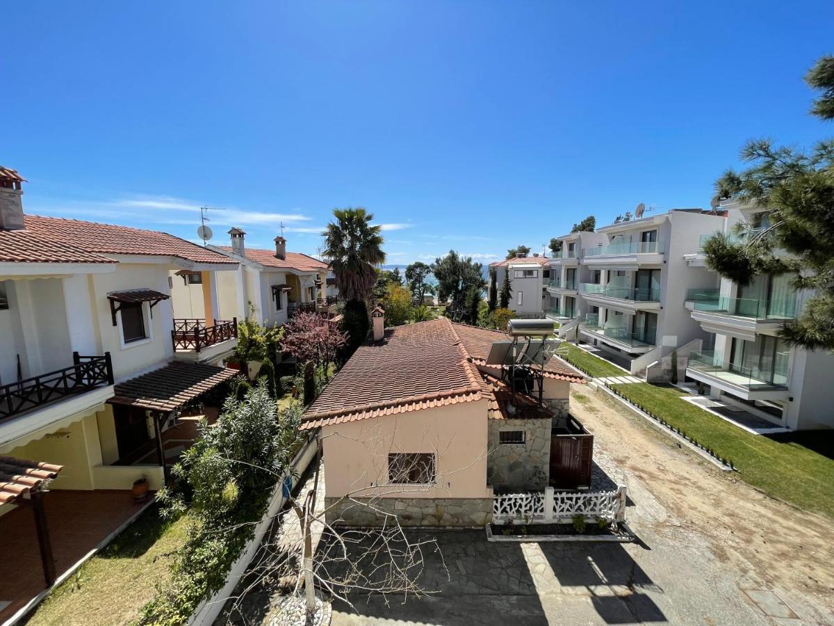 Galazia Akti Seaside Apartments نيكيتي المظهر الخارجي الصورة
