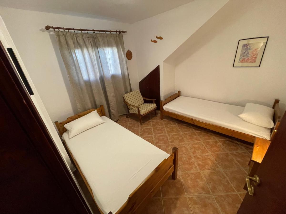 Galazia Akti Seaside Apartments نيكيتي المظهر الخارجي الصورة