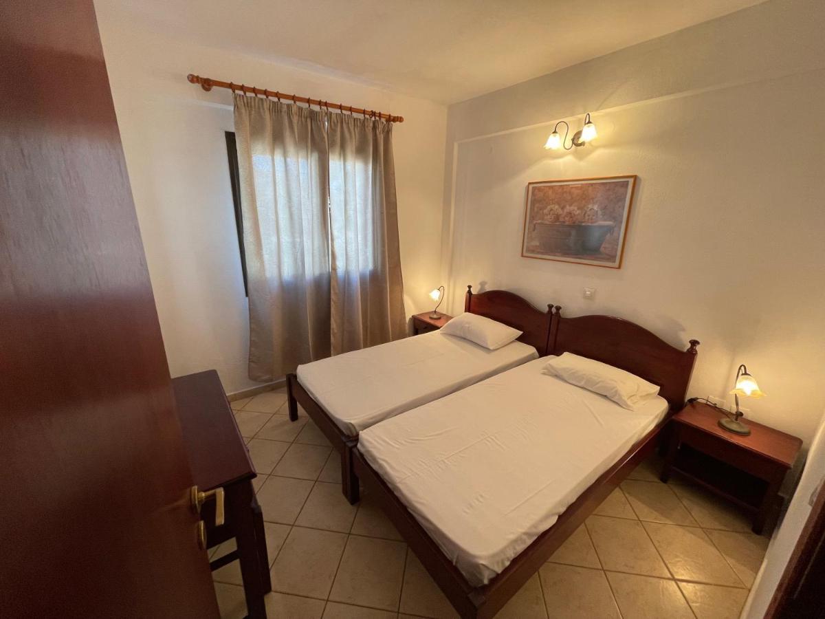 Galazia Akti Seaside Apartments نيكيتي المظهر الخارجي الصورة